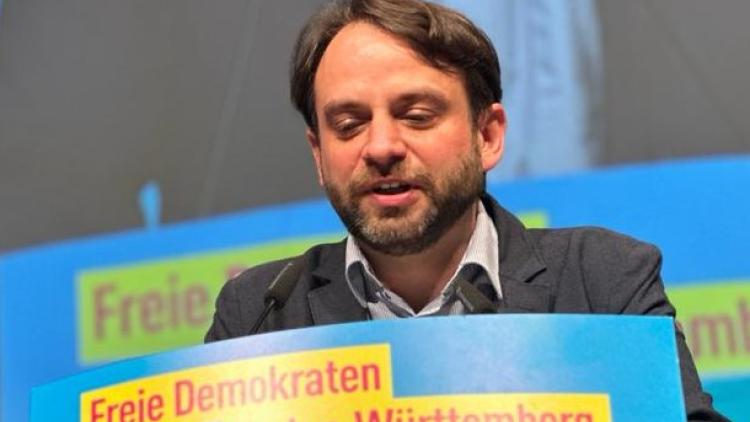 Dr. Andreas Anton bei seiner Bewerbungsrede für den FDP-Landesvorstand